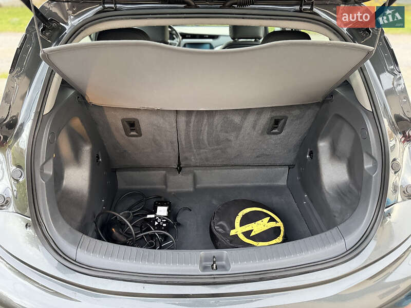 Хэтчбек Opel Ampera-e 2020 в Хмельницком фото 10 Хэтчбек Opel Ampera-e 2020 в Хмельницком