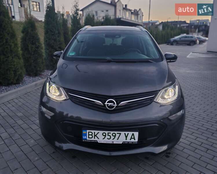 Хэтчбек Opel Ampera-e 2017 в Ровно