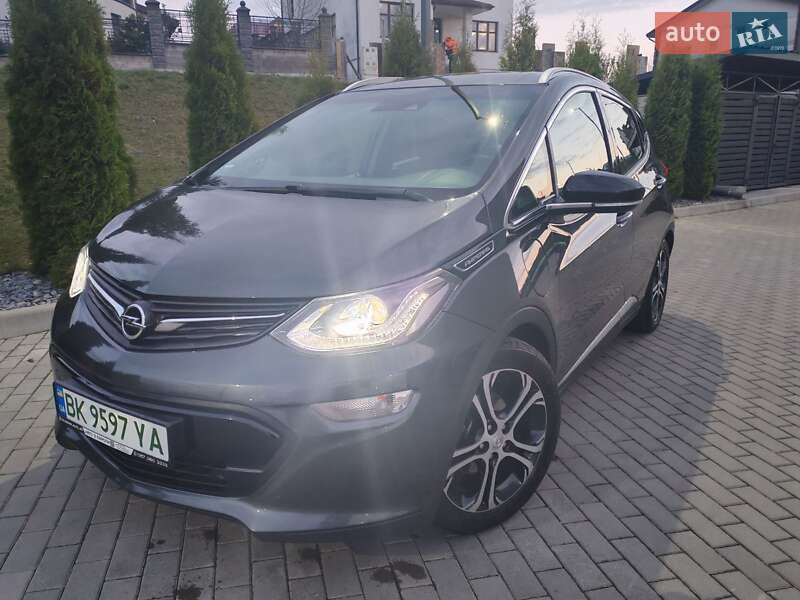 Хэтчбек Opel Ampera-e 2017 в Ровно