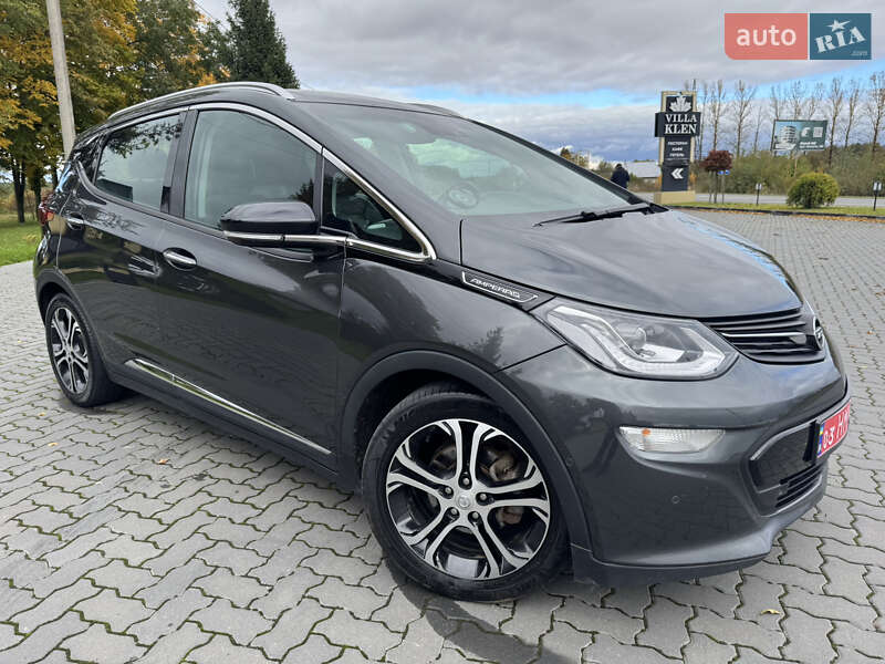Хетчбек Opel Ampera-e 2017 в Коломиї