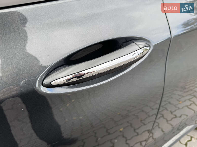 Хетчбек Opel Ampera-e 2017 в Коломиї