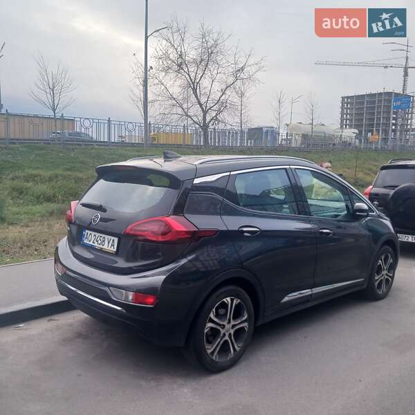 Хэтчбек Opel Ampera-e 2018 в Киеве