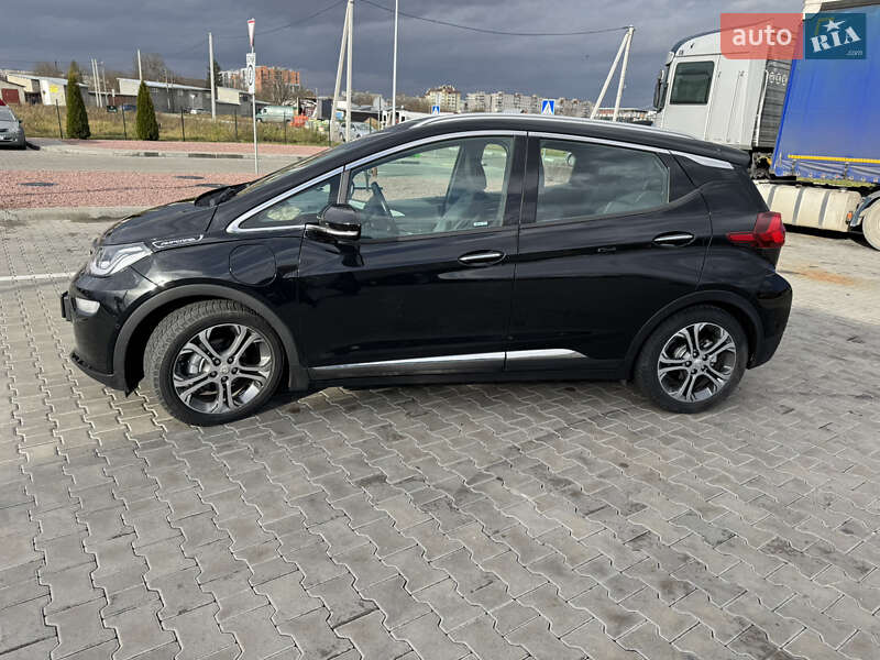 Хэтчбек Opel Ampera-e 2017 в Стрые