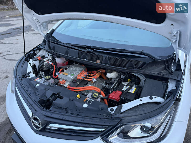 Хэтчбек Opel Ampera-e 2019 в Львове фото 75 Хэтчбек Opel Ampera-e 2019 в Львове
