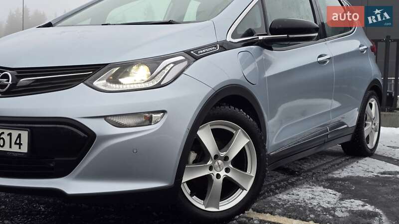Хэтчбек Opel Ampera-e 2017 в Каменец-Подольском