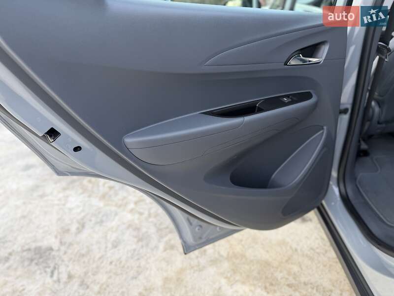 Хетчбек Opel Ampera-e 2019 в Трускавці фото 64 Хетчбек Opel Ampera-e 2019 в Трускавці