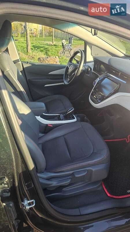 Хэтчбек Opel Ampera-e 2017 в Черкассах