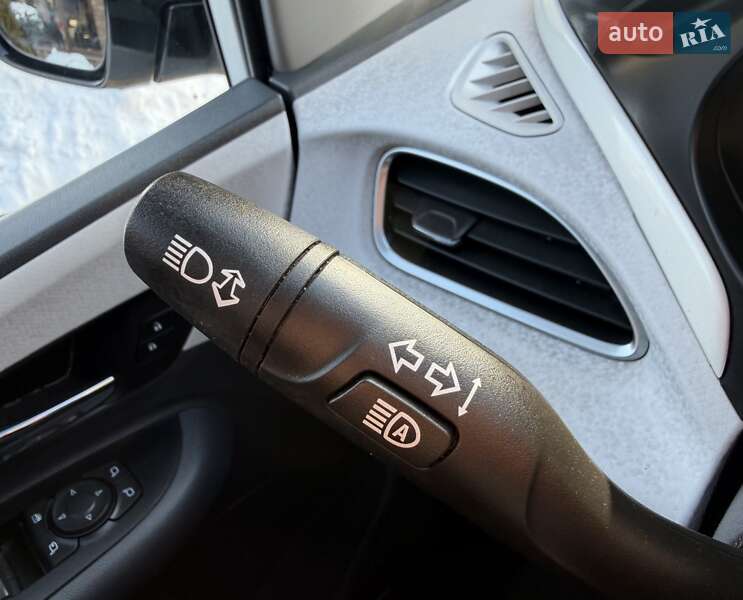 Хэтчбек Opel Ampera-e 2019 в Львове фото 75 Хэтчбек Opel Ampera-e 2019 в Львове