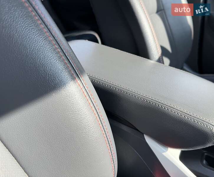 Хэтчбек Opel Ampera-e 2019 в Львове фото 107 Хэтчбек Opel Ampera-e 2019 в Львове