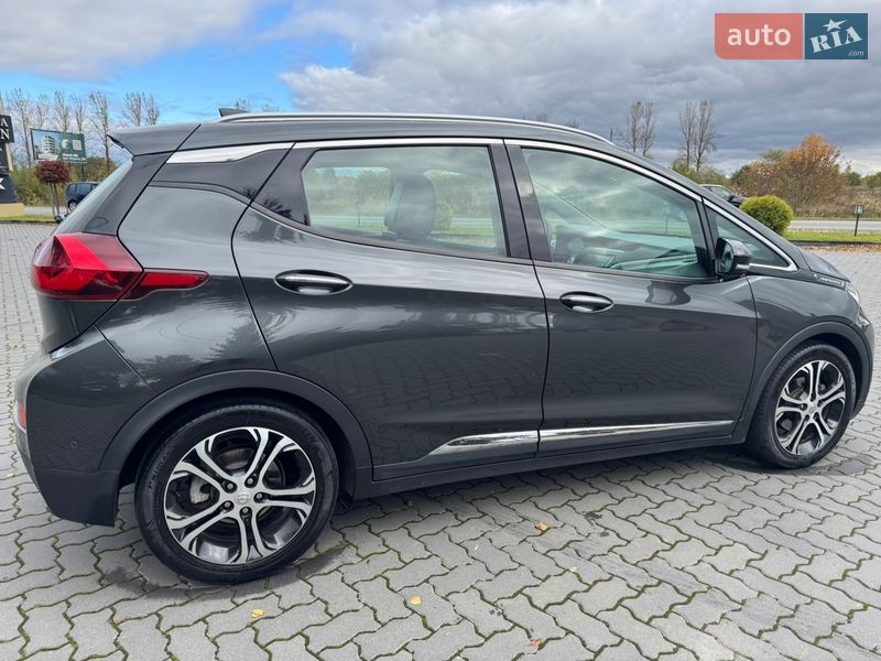 Хэтчбек Opel Ampera-e 2017 в Коломые