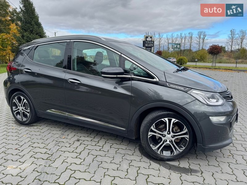 Хэтчбек Opel Ampera-e 2017 в Коломые