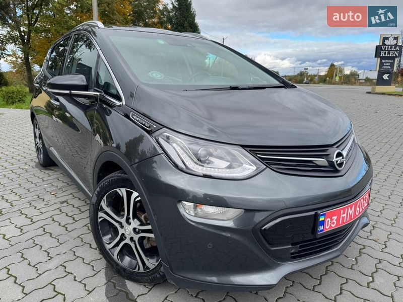 Хэтчбек Opel Ampera-e 2017 в Коломые