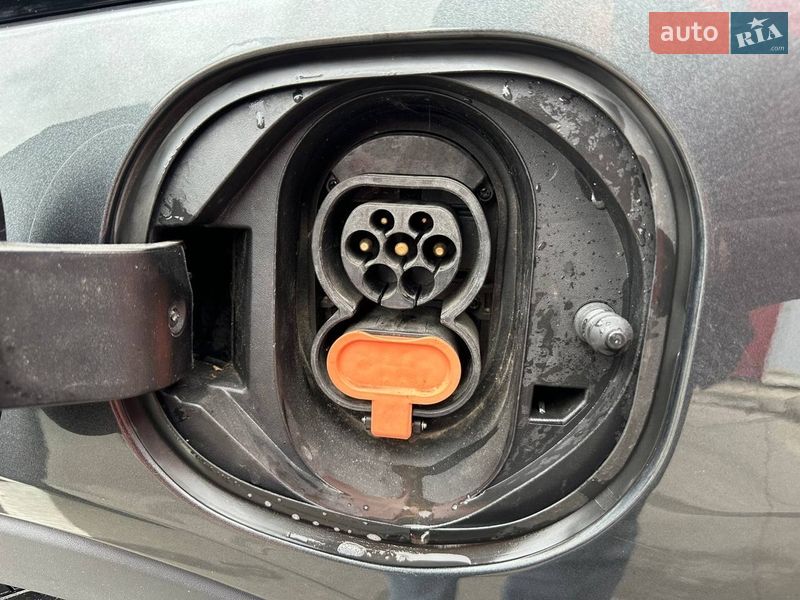 Хэтчбек Opel Ampera-e 2019 в Киеве фото 25 Хэтчбек Opel Ampera-e 2019 в Киеве