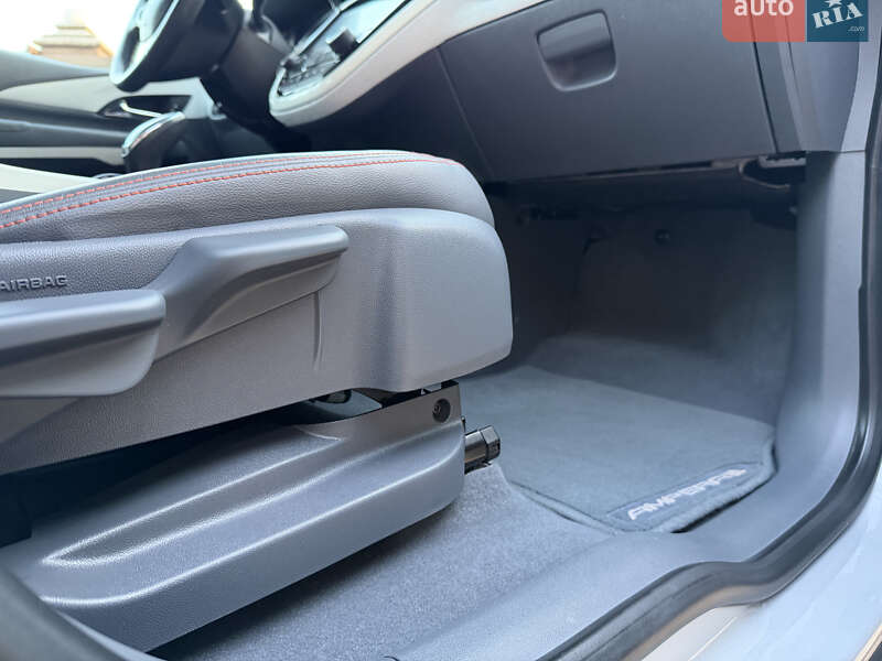 Хэтчбек Opel Ampera-e 2020 в Черновцах фото 67 Хэтчбек Opel Ampera-e 2020 в Черновцах