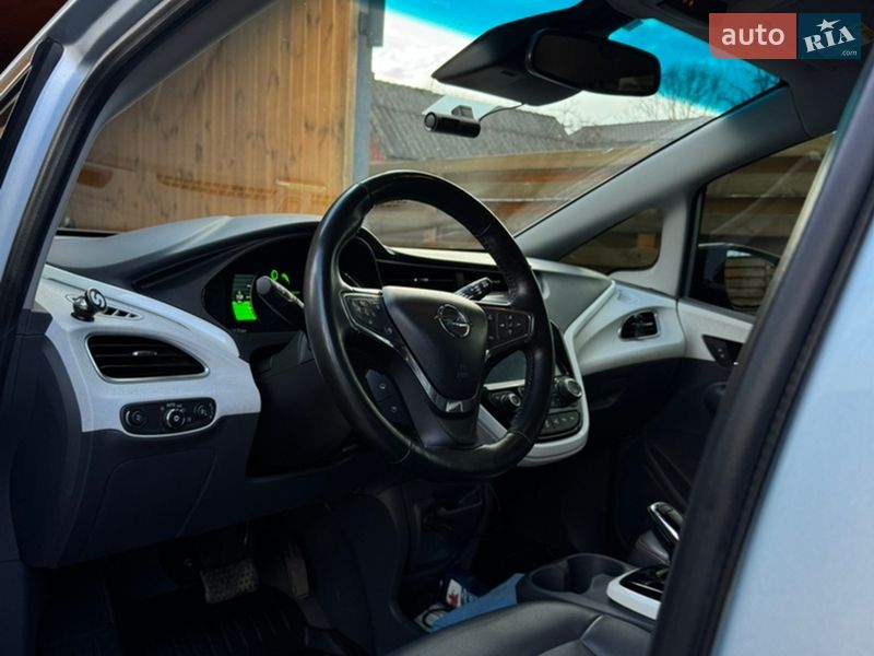 Хетчбек Opel Ampera-e 2017 в Житомирі фото 7 Хетчбек Opel Ampera-e 2017 в Житомирі