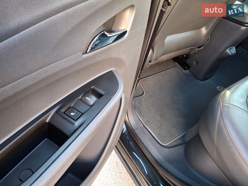 Хэтчбек Opel Ampera-e 2019 в Днепре фото 23 Хэтчбек Opel Ampera-e 2019 в Днепре