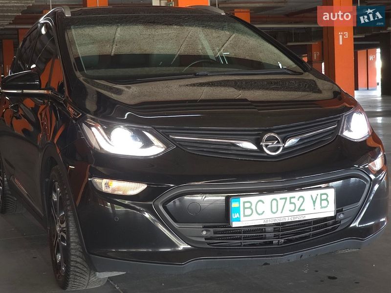 Хетчбек Opel Ampera-e 2019 в Львові