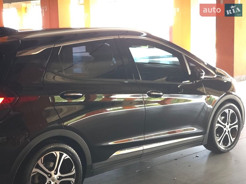 Хетчбек Opel Ampera-e 2019 в Львові