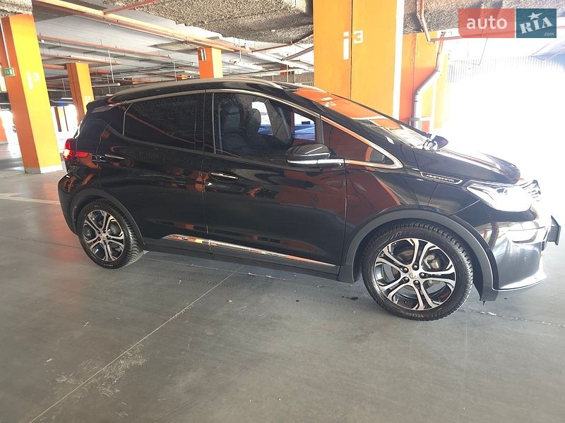 Хетчбек Opel Ampera-e 2019 в Львові