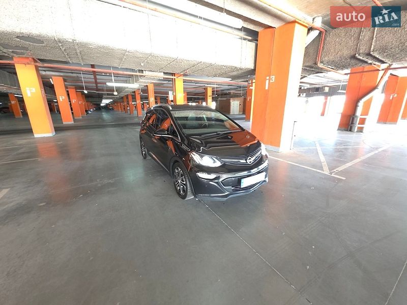 Хэтчбек Opel Ampera-e 2019 в Львове фото 28 Хэтчбек Opel Ampera-e 2019 в Львове
