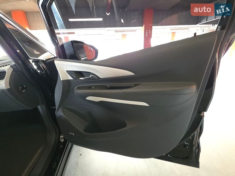 Хэтчбек Opel Ampera-e 2019 в Львове фото 34 Хэтчбек Opel Ampera-e 2019 в Львове