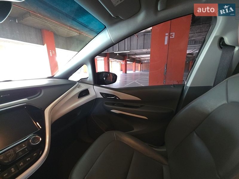 Хетчбек Opel Ampera-e 2019 в Львові