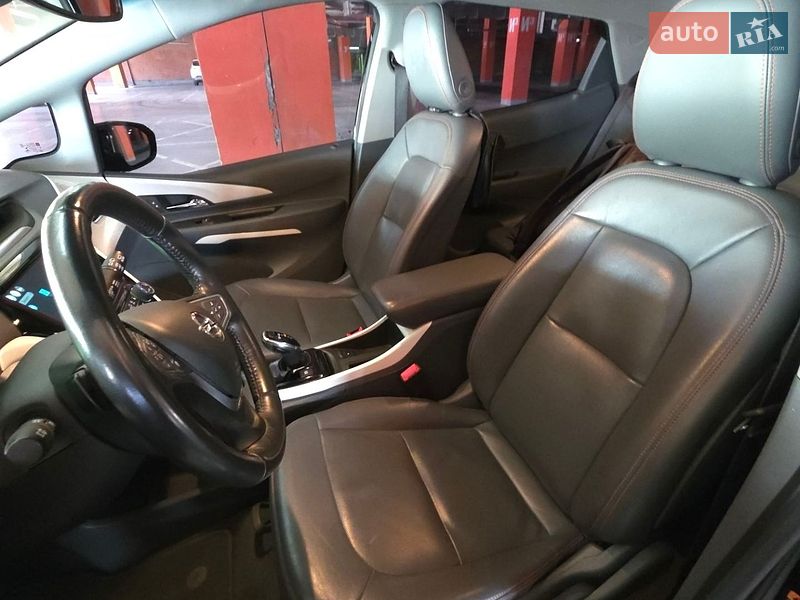 Хэтчбек Opel Ampera-e 2019 в Львове фото 46 Хэтчбек Opel Ampera-e 2019 в Львове