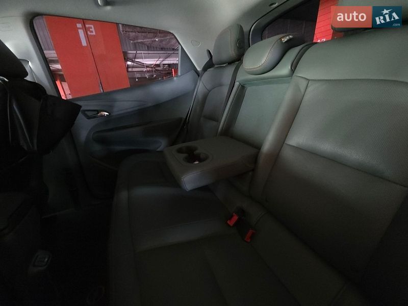 Хэтчбек Opel Ampera-e 2019 в Львове фото 52 Хэтчбек Opel Ampera-e 2019 в Львове
