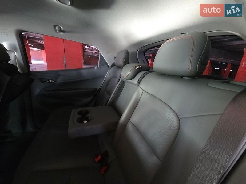 Хэтчбек Opel Ampera-e 2019 в Львове фото 51 Хэтчбек Opel Ampera-e 2019 в Львове