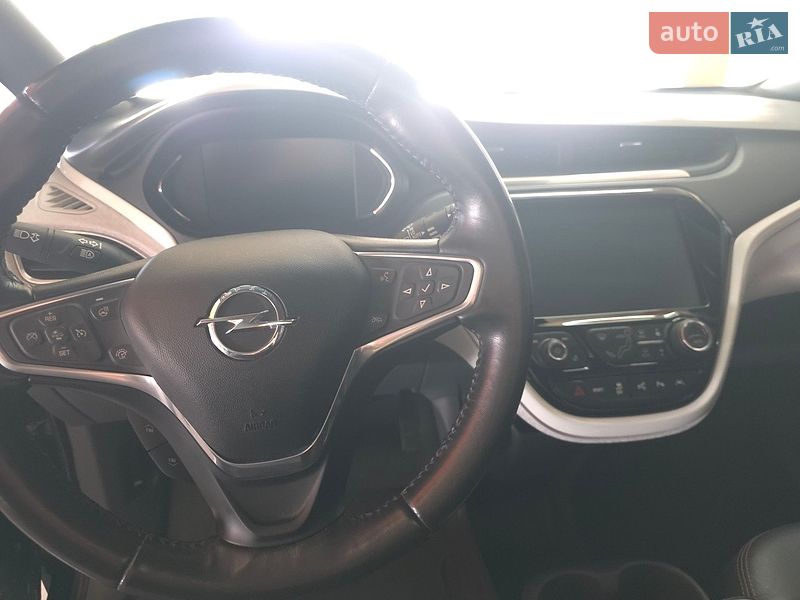 Хетчбек Opel Ampera-e 2019 в Львові