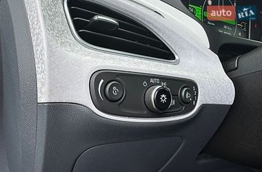 Хэтчбек Opel Ampera-e 2017 в Коломые