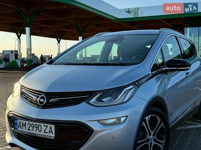 Хэтчбек Opel Ampera-e 2017 в Житомире
