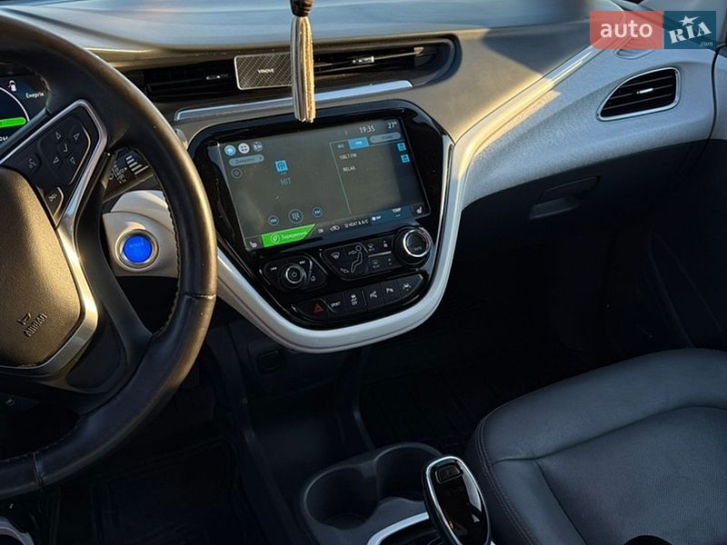 Хэтчбек Opel Ampera-e 2017 в Житомире