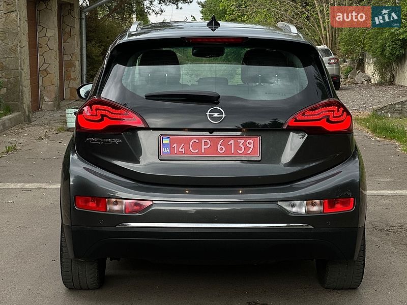 Хетчбек Opel Ampera-e 2020 в Львові