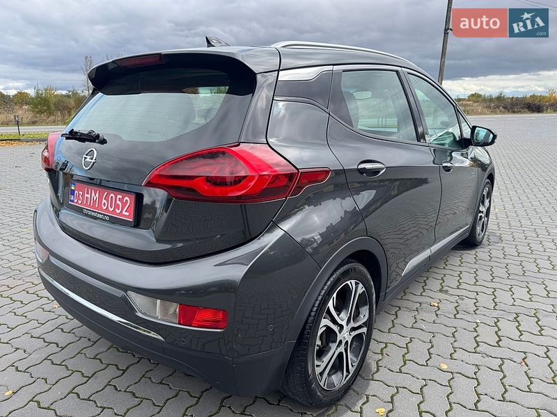 Хэтчбек Opel Ampera-e 2017 в Коломые фото 21 Хэтчбек Opel Ampera-e 2017 в Коломые