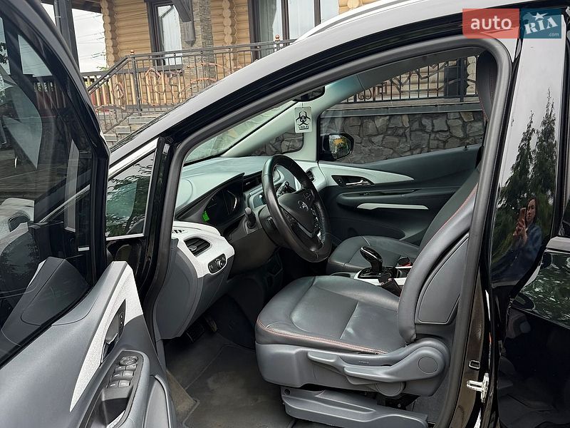 Хэтчбек Opel Ampera-e 2017 в Тернополе фото 6 Хэтчбек Opel Ampera-e 2017 в Тернополе