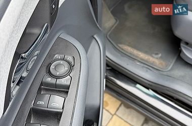Хэтчбек Opel Ampera-e 2017 в Тернополе фото 10 Хэтчбек Opel Ampera-e 2017 в Тернополе