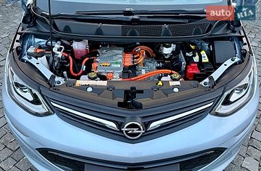 Хэтчбек Opel Ampera-e 2017 в Ровно