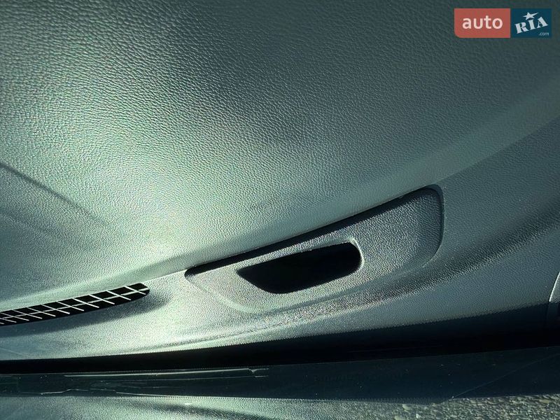 Хэтчбек Opel Ampera-e 2018 в Коломые