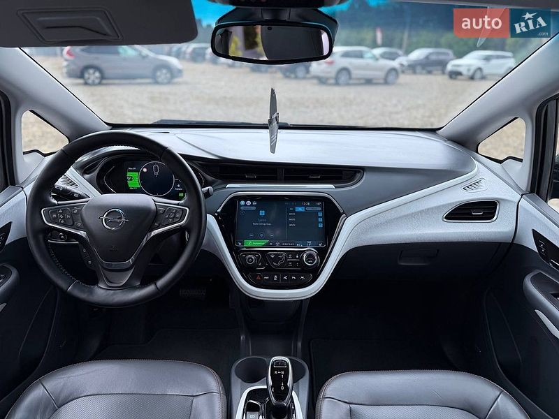 Хэтчбек Opel Ampera-e 2018 в Коломые фото 30 Хэтчбек Opel Ampera-e 2018 в Коломые
