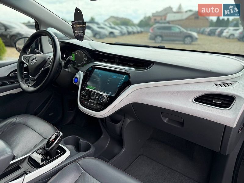 Хэтчбек Opel Ampera-e 2018 в Коломые фото 42 Хэтчбек Opel Ampera-e 2018 в Коломые