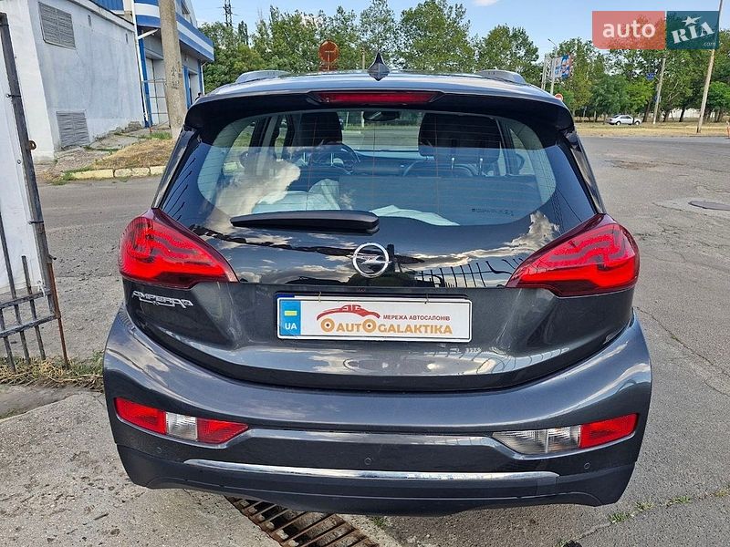 Хэтчбек Opel Ampera-e 2018 в Николаеве