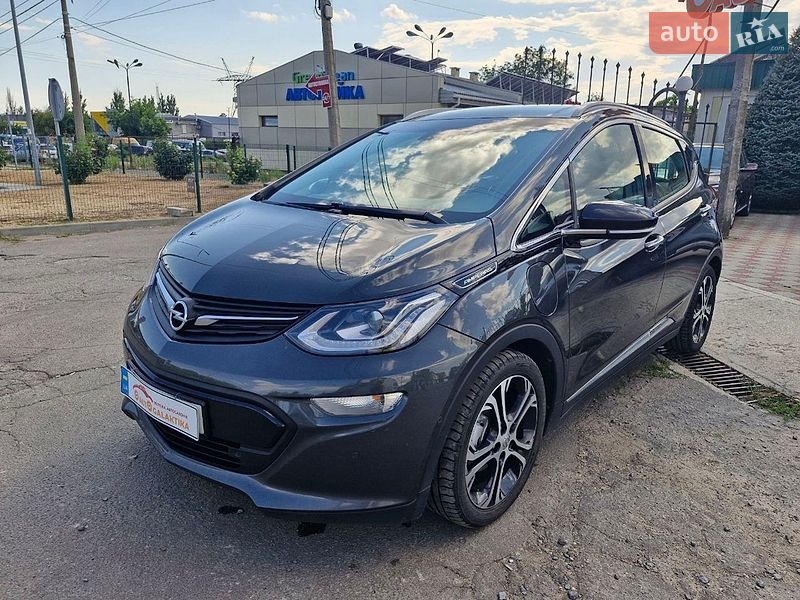 Хэтчбек Opel Ampera-e 2018 в Николаеве