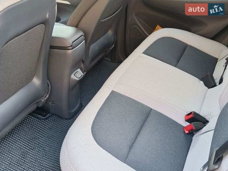 Хэтчбек Opel Ampera-e 2019 в Ровно
