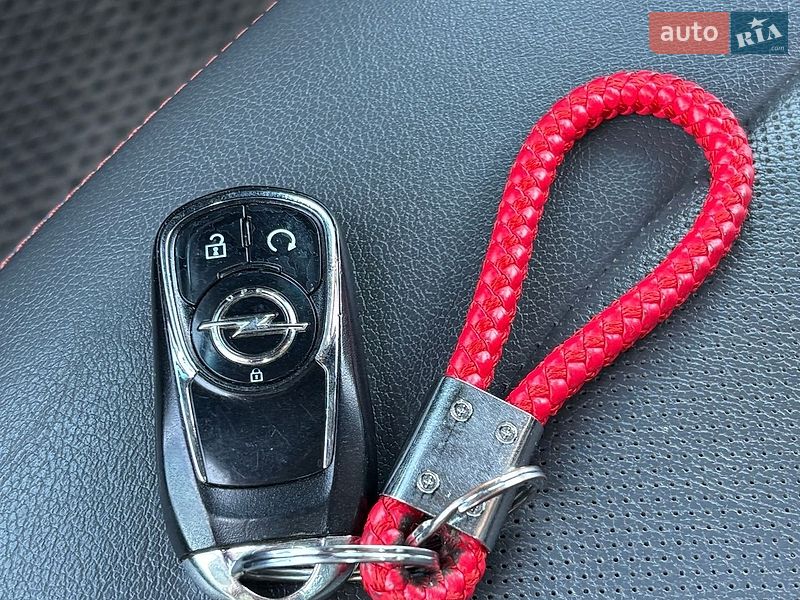 Хэтчбек Opel Ampera-e 2019 в Хмельницком фото 17 Хэтчбек Opel Ampera-e 2019 в Хмельницком