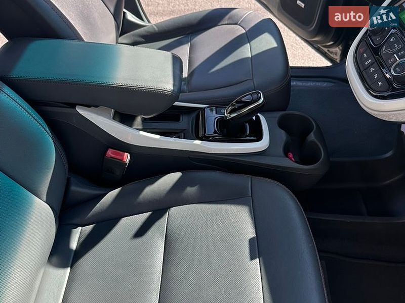 Хэтчбек Opel Ampera-e 2019 в Виннице фото 12 Хэтчбек Opel Ampera-e 2019 в Виннице