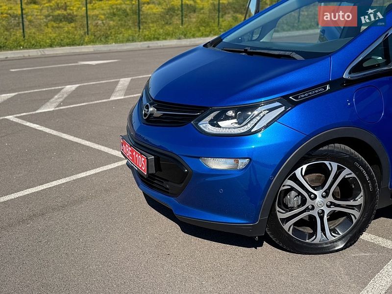 Хэтчбек Opel Ampera-e 2017 в Ровно