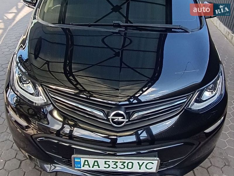 Opel Ampera-e 2019