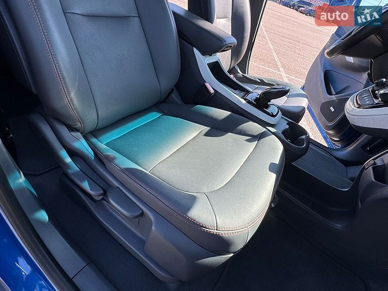 Хетчбек Opel Ampera-e 2017 в Рівному фото 16 Хетчбек Opel Ampera-e 2017 в Рівному