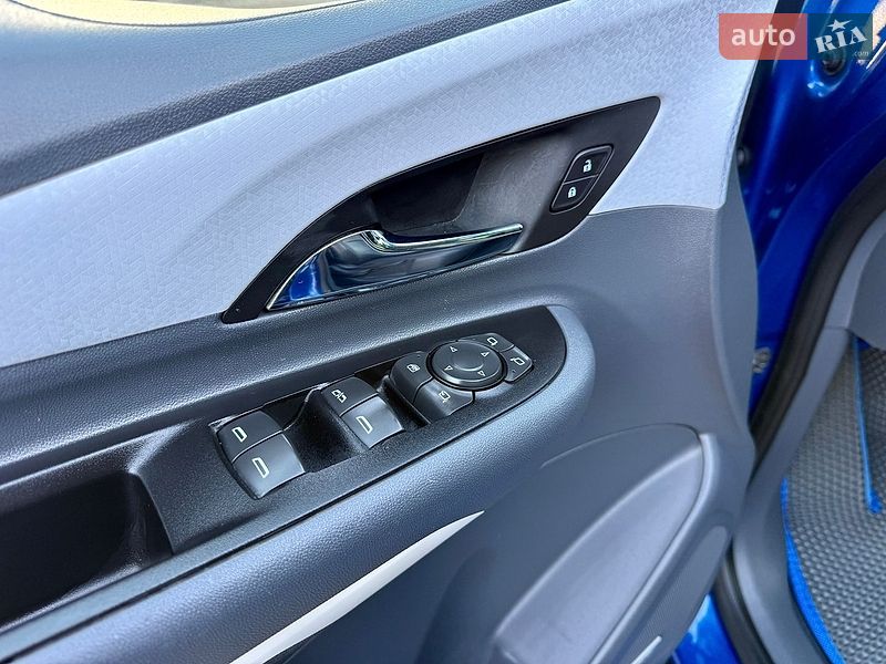 Хетчбек Opel Ampera-e 2018 в Києві фото 23 Хетчбек Opel Ampera-e 2018 в Києві